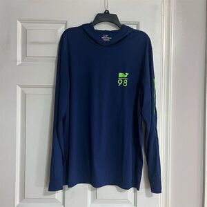 Vineyard Vines Men's Navy Whale 98 Graphic Long Sleeve Shirt Size M